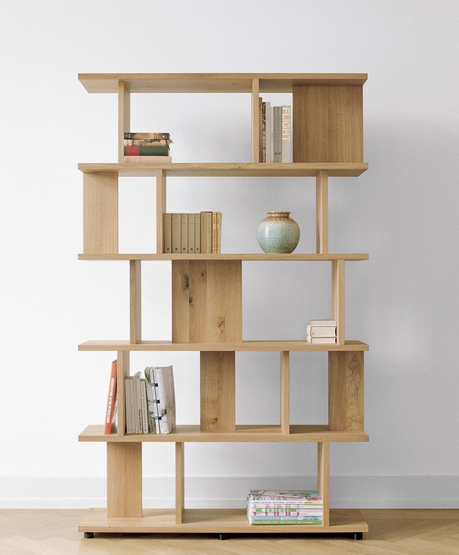 e15 Arie Bookcase | Cooks & Poets
