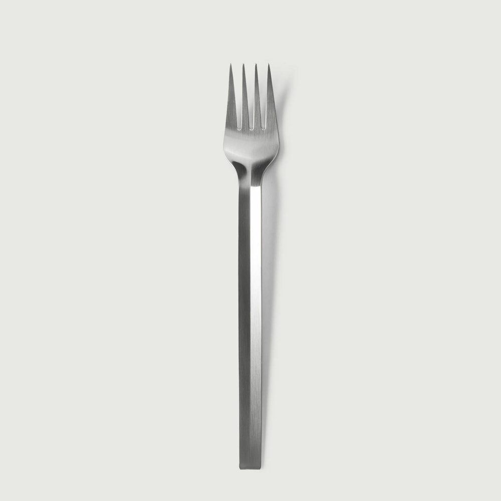 Mono V Table fork Top Packshot beige Mono V flatware